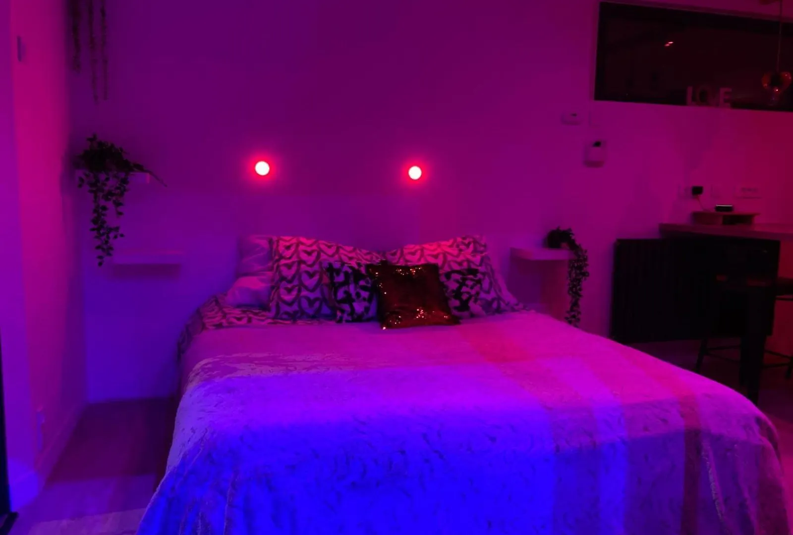 Loft Privatise Avec Spa Xxl Et Piscine Chauffee Bruz Fransa